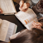 Os 5 Melhores Comentários Bíblicos